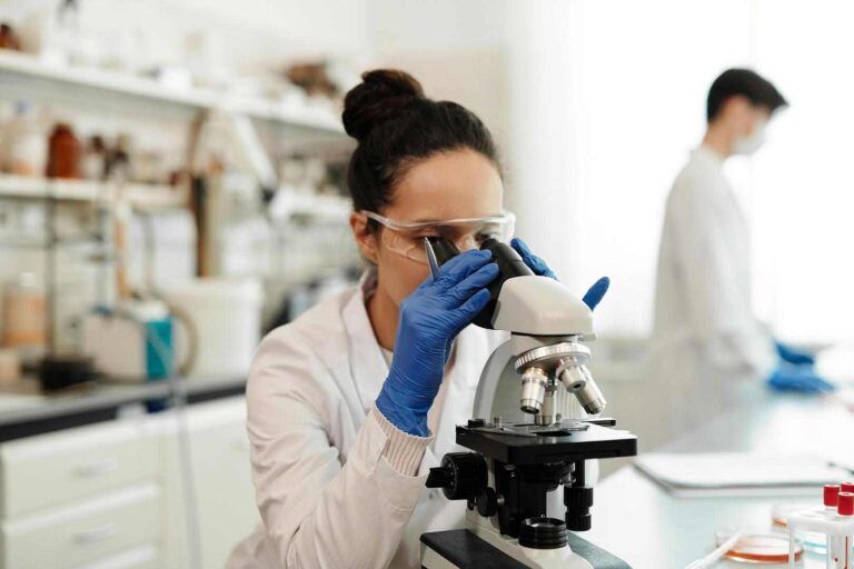El MICIU destina 296 millones de euros en 2024 para impulsar la I+D+I biomédica y sanitaria en España