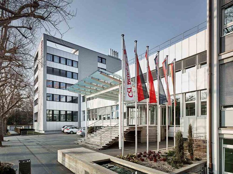 La Comisión Europea autoriza la comercialización de ANDEMBRY® (garadacimab) de CSL Behring para la prevención de los ataques de Angioedema Hereditario (AEH)
