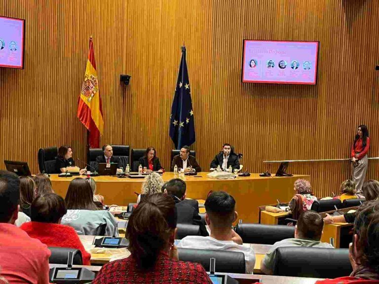 Duchenne Parent Project España pide en el Congreso una regulación específica para pacientes con Duchenne